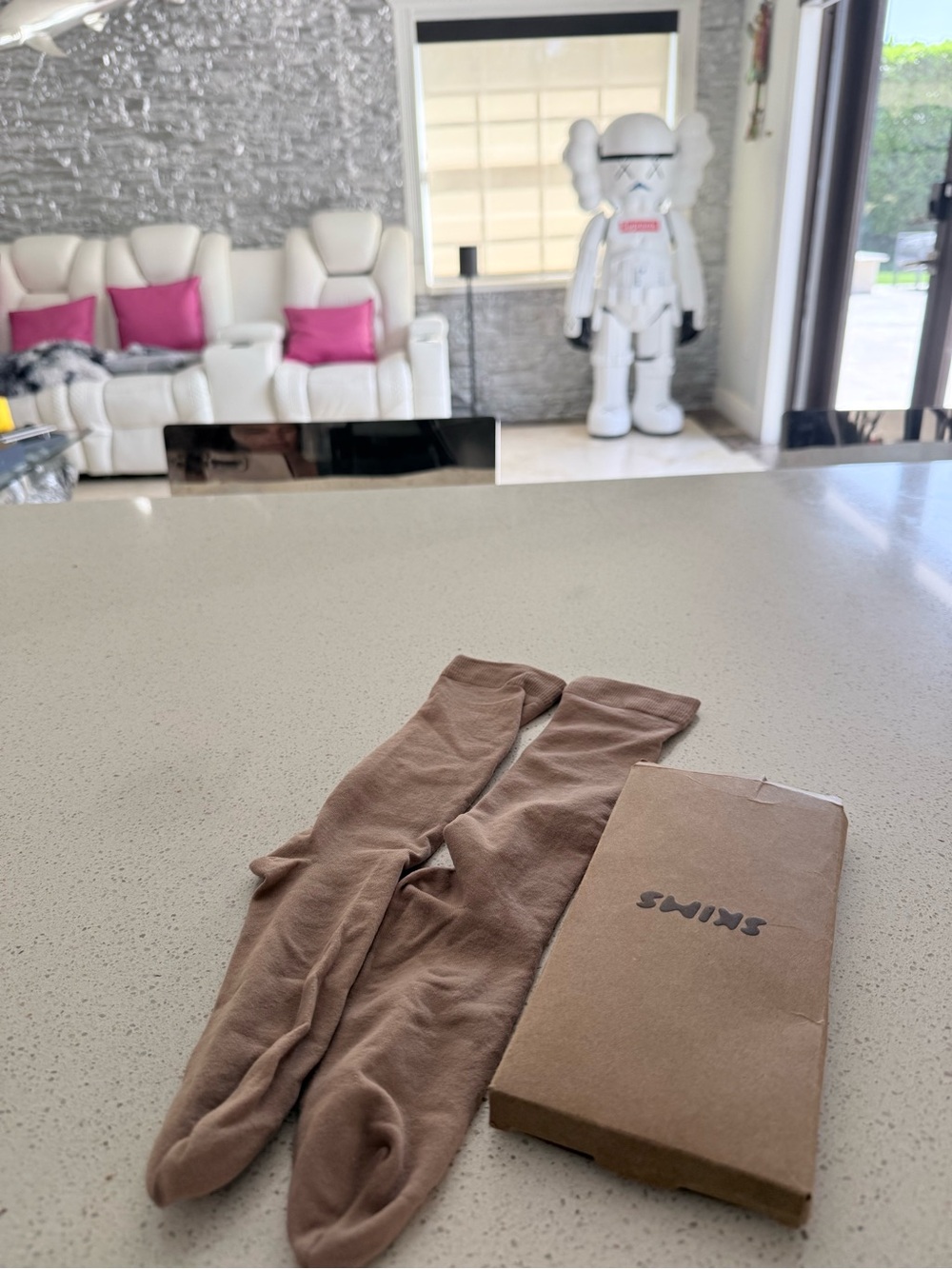 SKIMS Hosiery Crew Sock - Sienna - Picture 3 of 4